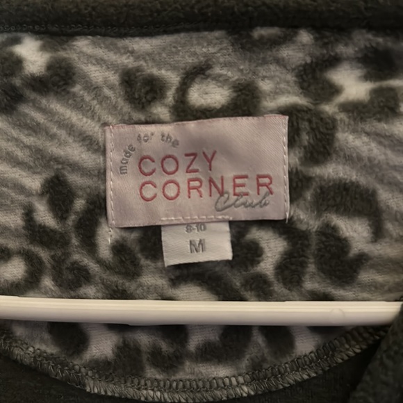 Animal Print Pajama Set - Picture 4 of 4